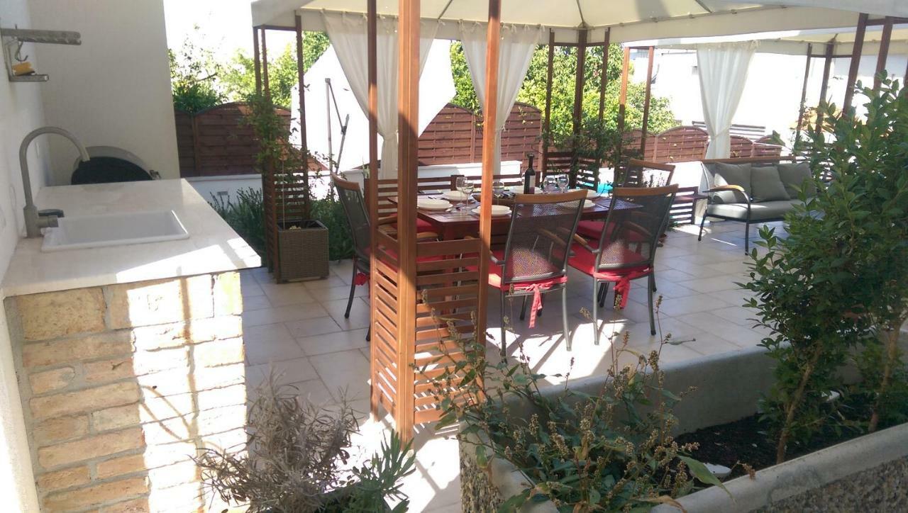 Olive Holiday home Gradac (Split-Dalmatia)