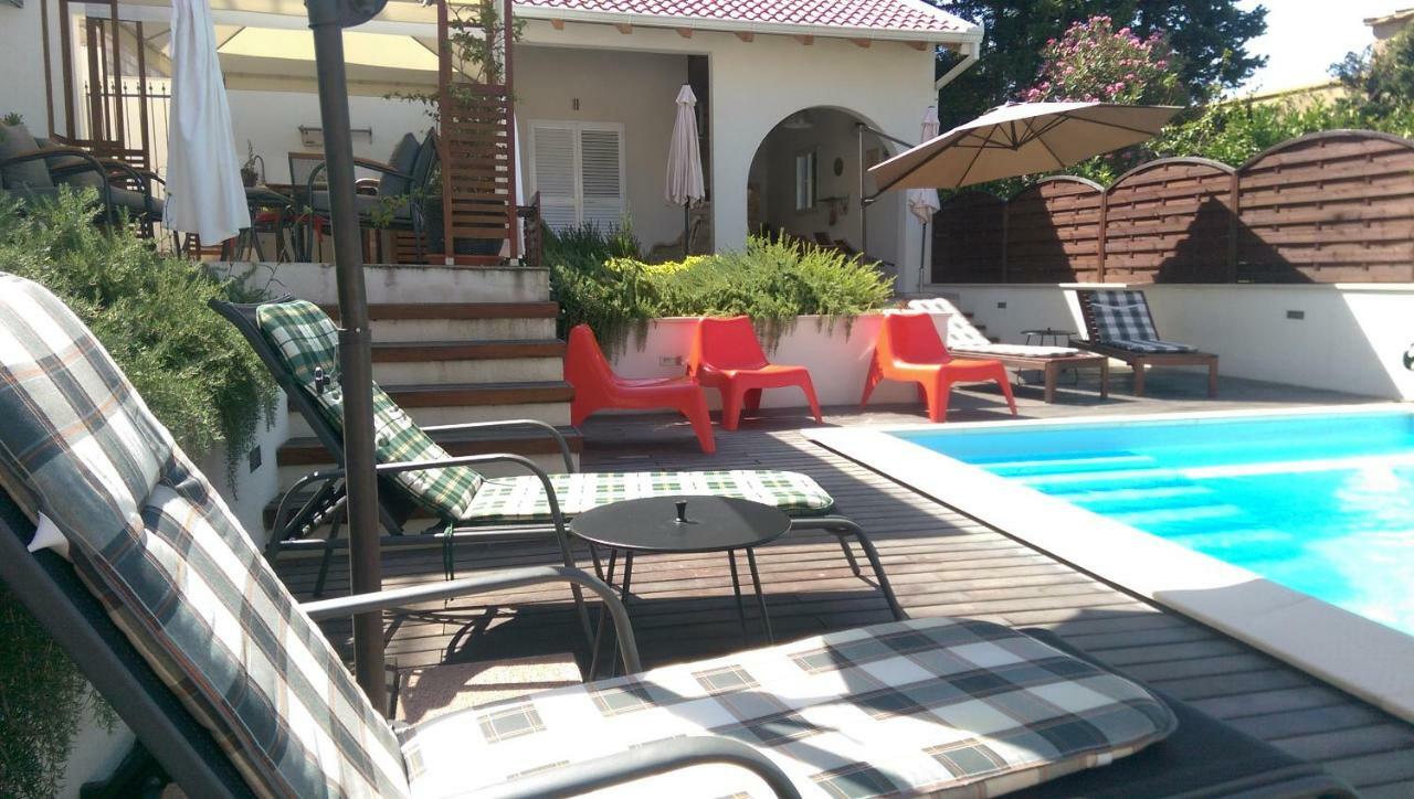 Olive Holiday home *